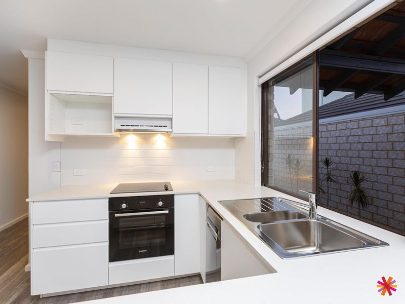 4/89 Thelma Street, Como WA 6152