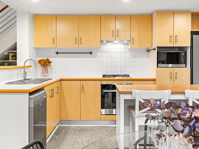 29C Crocker Way, Innaloo WA 6018