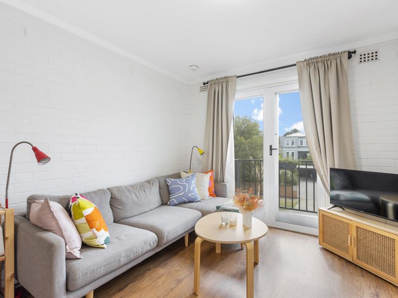 35/17 The Avenue, Crawley WA 6009