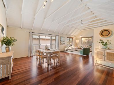 21 Bolton Place, Fremantle WA 6160