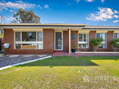8 Baxendale Way, Camillo WA 6111