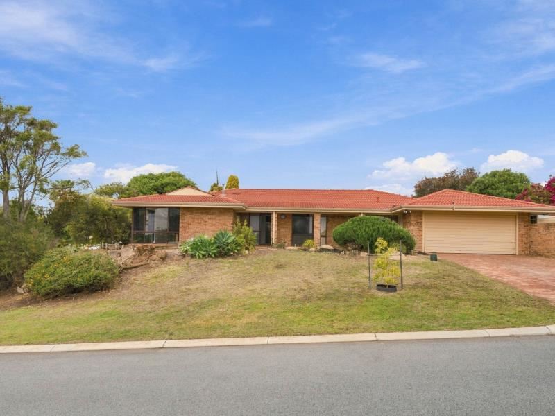 1 Arnold Crescent, Kardinya WA 6163