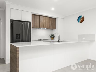 34 Minigwal Loop, Hammond Park WA 6164