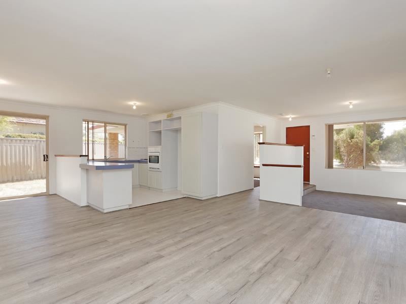6A Parkview Parade, Redcliffe WA 6104