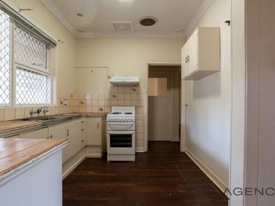 21 Hardaker Street, Eden Hill WA 6054