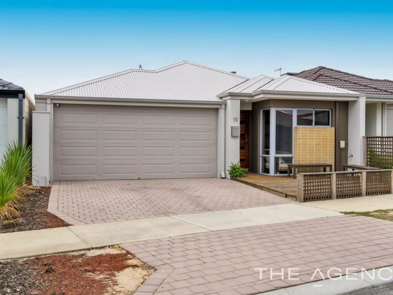 15 Greenwich Way, Success WA 6164