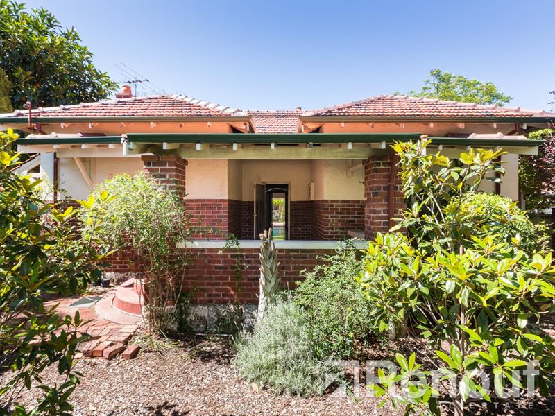 62 Gugeri Street, Claremont WA 6010