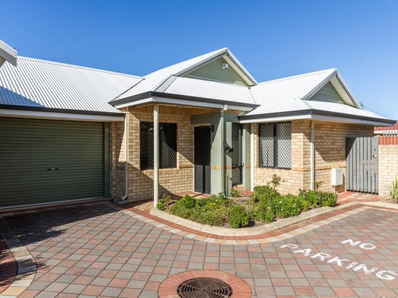 8/24 Royal Palm Drive, Warnbro WA 6169