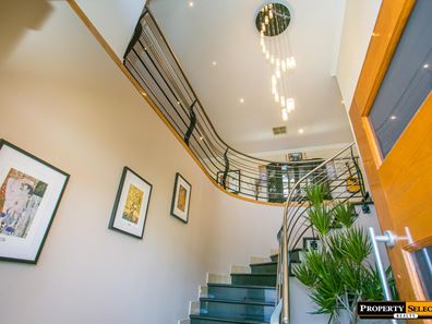 1 Darch Street (West), Yokine WA 6060