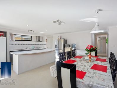 20 Grandis Bend, Southern River WA 6110