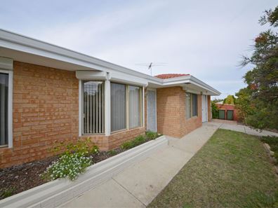 4 Haskell Gardens, Clarkson WA 6030