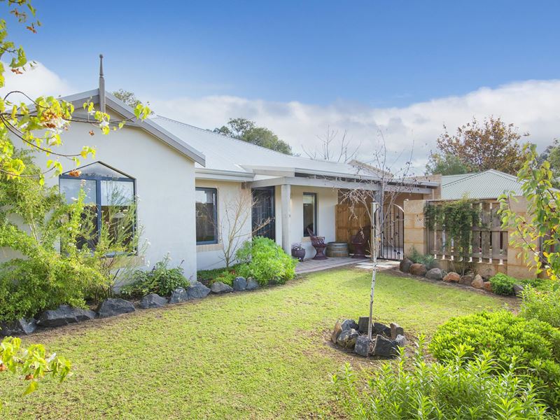 76 Tingle Avenue, Margaret River