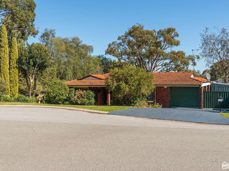15 Meyer Close, Kelmscott