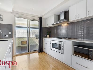 366A Carrington Street, Hamilton Hill WA 6163
