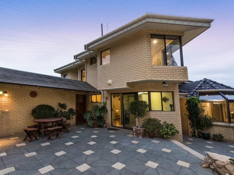 19 Parkway, Swan View