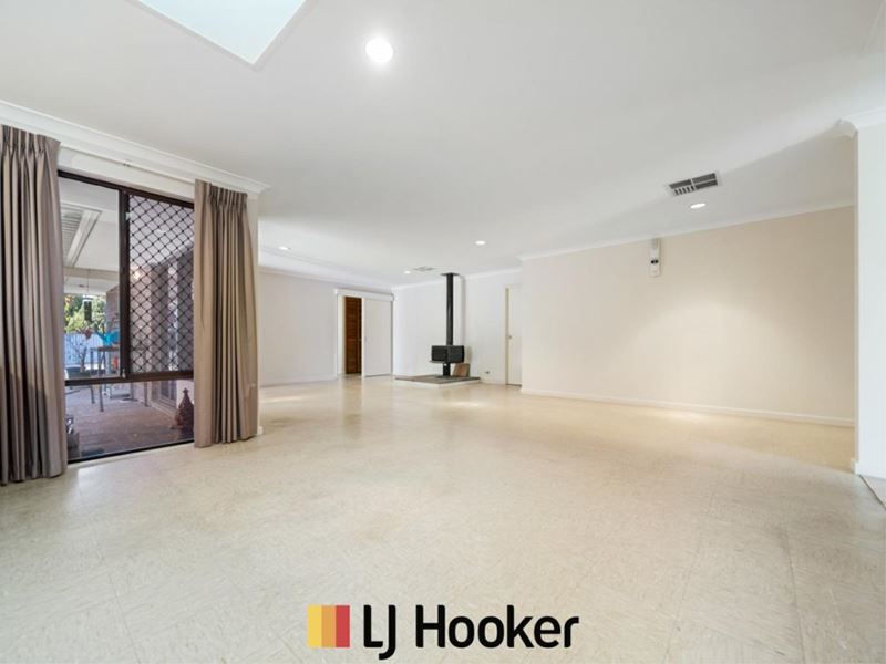 2 Ullswater Place, Balga WA 6061