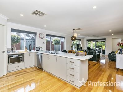 15 Safford Avenue, Aveley WA 6069