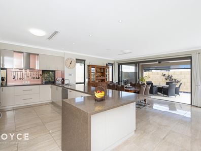 25 Hydaspe Vista, North Coogee WA 6163