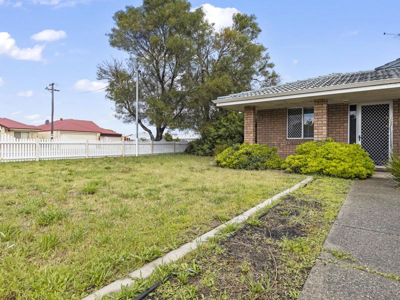 1 Skelwith Cl, Balga