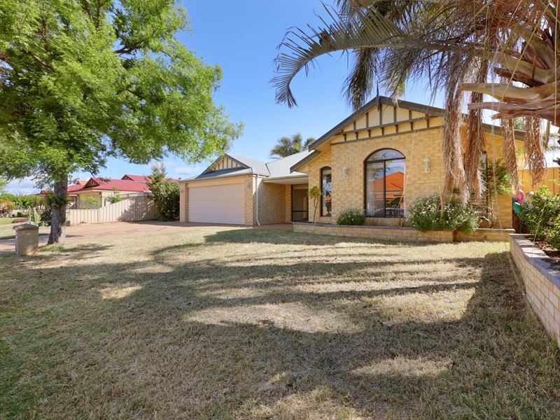 10 Edmonton Road, Canning Vale WA 6155