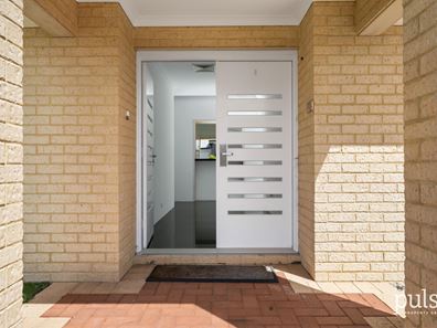 3 Firebrace Elbow, Canning Vale WA 6155