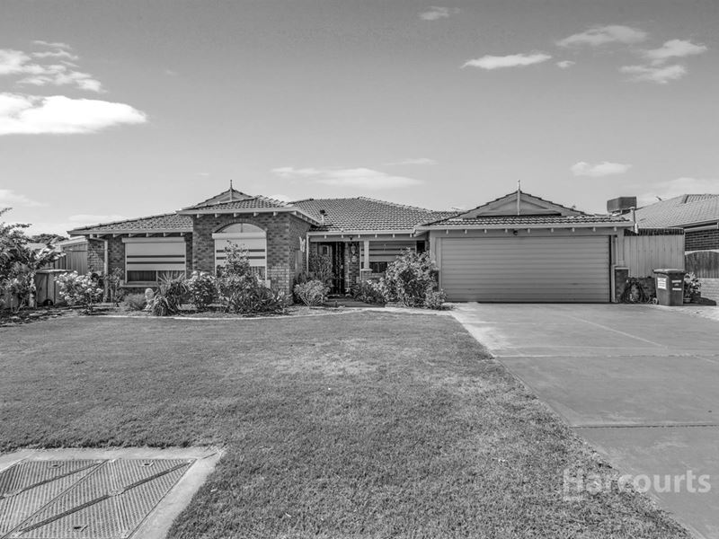30 Chelmsford Avenue, Port Kennedy WA 6172