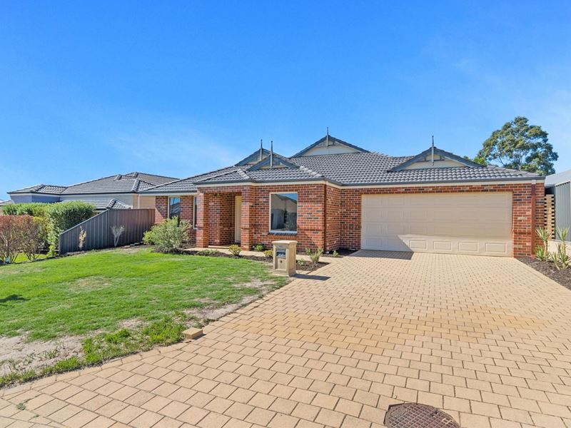 48 Larwood Crescent, High Wycombe