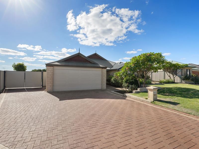 43 Lambertia Crescent, High Wycombe