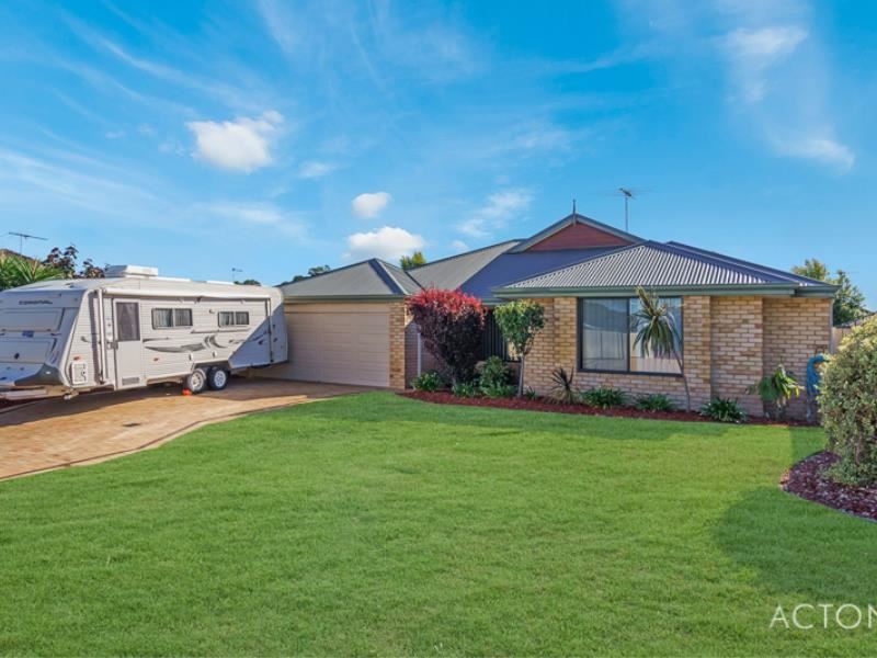 3 Moonbrook Way, Meadow Springs