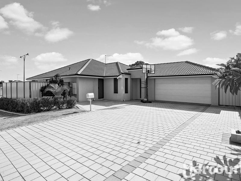 46 Highland Crescent, Meadow Springs