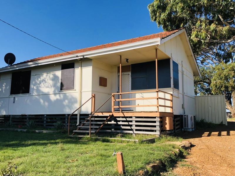 327 Banksia Street, Rangeway