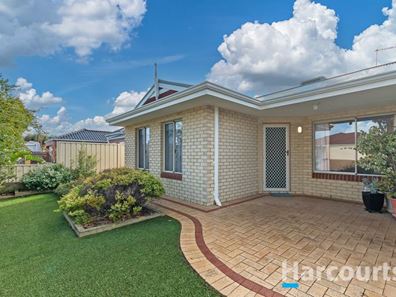 10 Blairgowie Heights, Kinross WA 6028