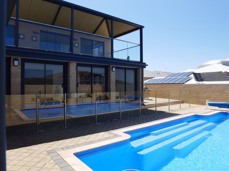 6 Aquarius Ramble, Ocean Reef