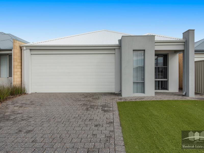 9 Thangoo Way, Golden Bay WA 6174