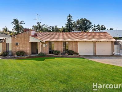 12 Balmoral Parade, Halls Head WA 6210