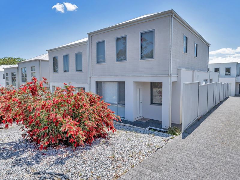 2/52 Morfitt Street, Mandurah WA 6210