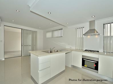 2/52 Morfitt Street, Mandurah WA 6210