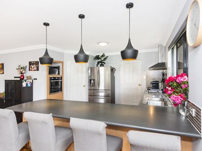 35 Litoria Turn, Baldivis WA 6171