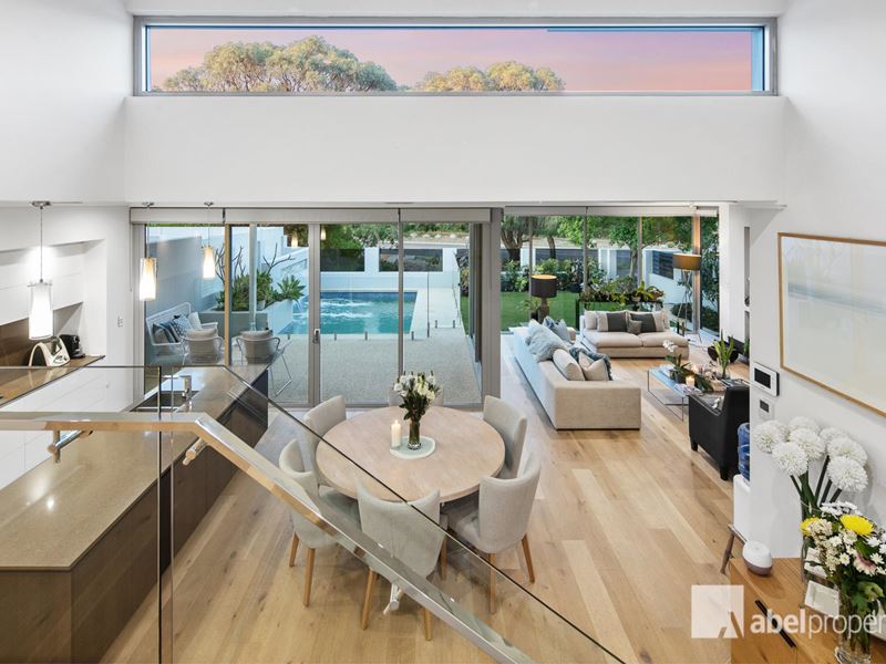 8 Omaroo Terrace, City Beach