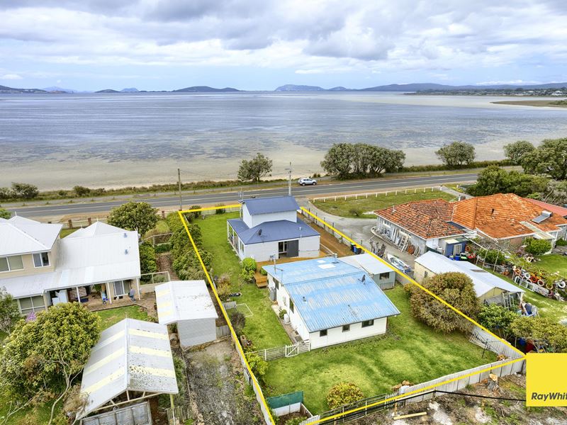310 Frenchman Bay Road, Robinson