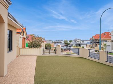 10 Britannia Heights, Australind WA 6233