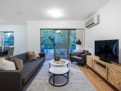 16/110 Mounts Bay Rd, Perth WA 6000