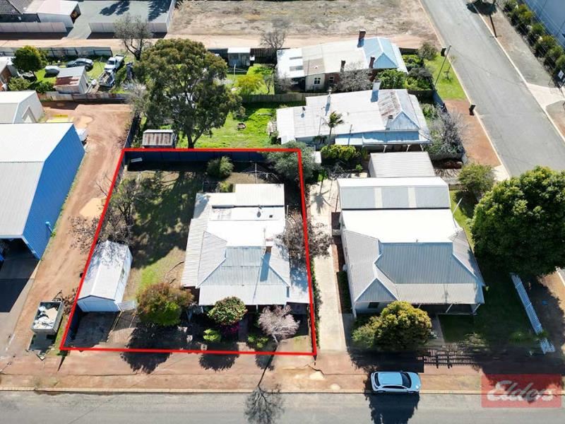 8 Forrest Street, Narrogin