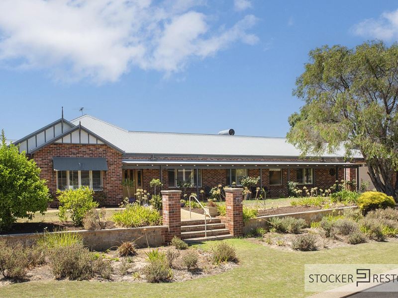 8 Lenamont Court, Dunsborough