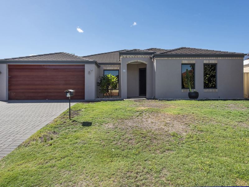 15 Rathbun Street, Secret Harbour