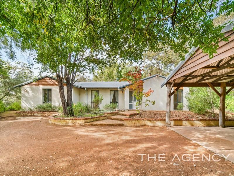 14 Burkinshaw Road, Glen Forrest