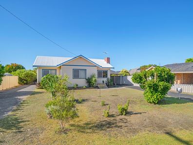 2/17 South Street, West Busselton WA 6280