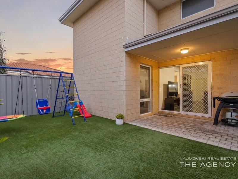 2/10 Vermont Street, Nollamara