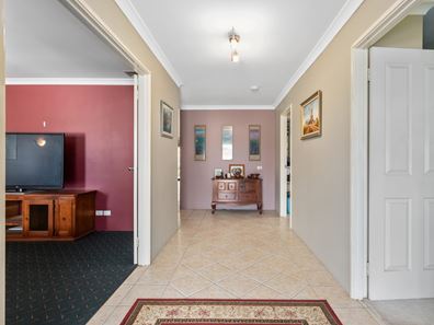 3 Banda Boulevard, Canning Vale WA 6155