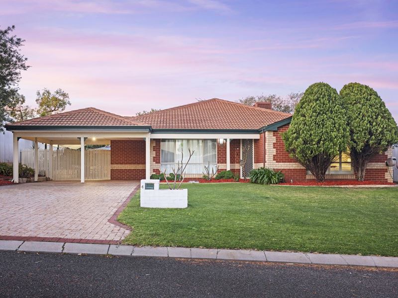 4 Glasgow Court, Kinross